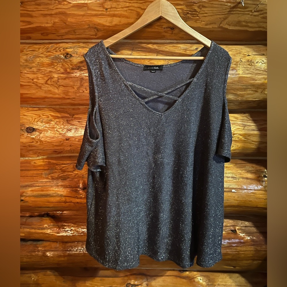 #55 3x dark mauve sparkly blouse